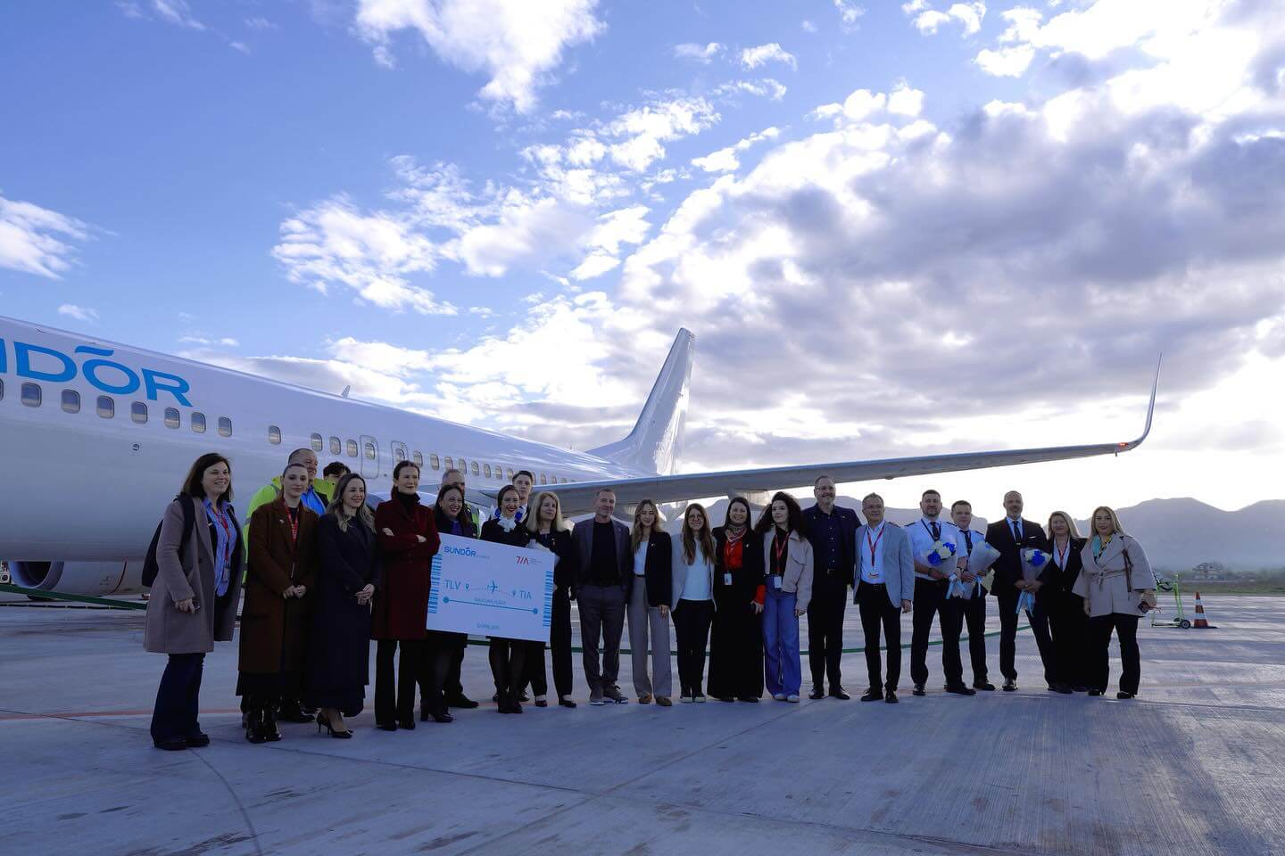 Aeroporti Ndërkombëtar i Tiranës mirëpret fluturimin e parë të Sandor El Al nga Tel Avivi