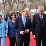 Presidenti Begaj në vizitë zyrtare në Austri, pritur me nderime të larta nga Presidenti Van der Bellen