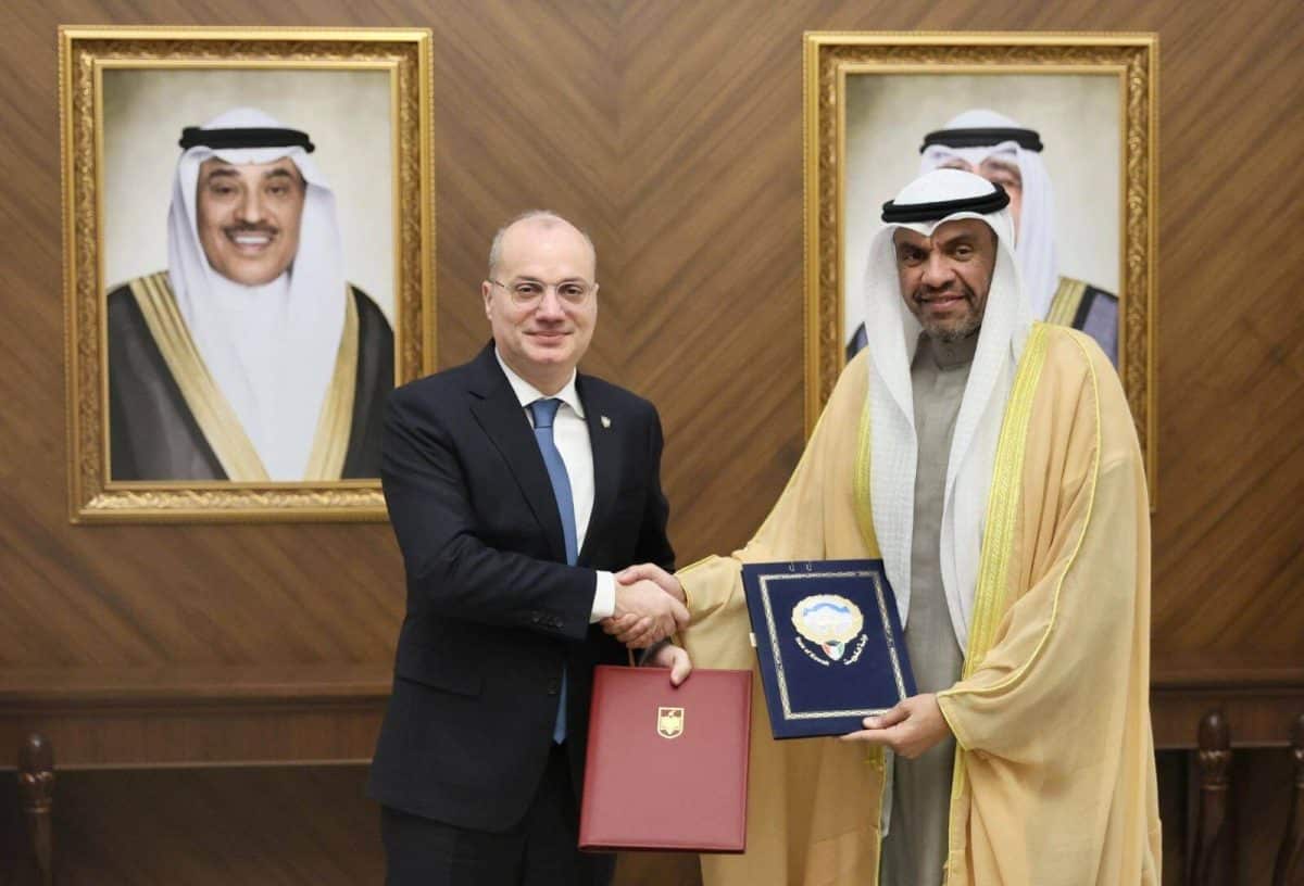 Ministri Hasani në vizitë zyrtare në Kuvajt: 