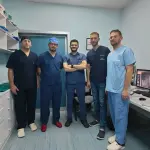 Spitali i Shkodrës shënon sukses me ndërhyrje endovaskulare të avancuar në pacientin 84-vjeçar