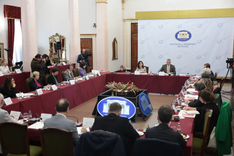 Strategjia e re e Kuvendit 2025-2030, Spiropali në takim koordinues me donatorët, ambasadorët e BE, OSBE-në dhe partnerët strategjikë