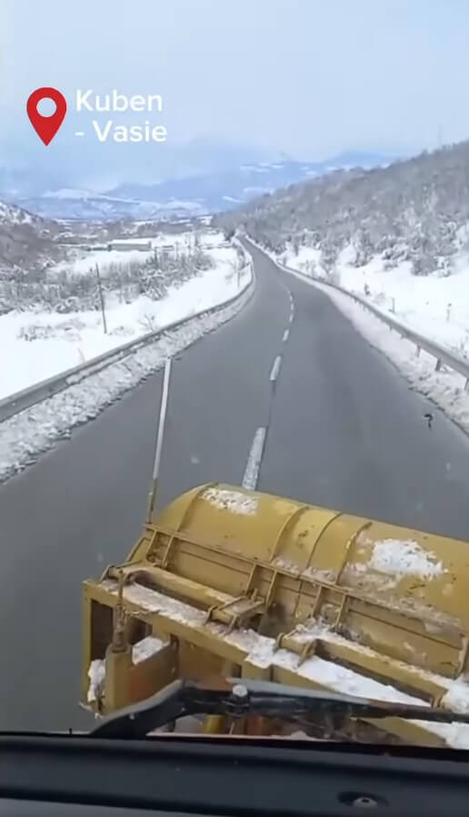 Balluku : Grupet e punës së ARSH janë në terren për pastrimin dhe kirposjen e rrugëve