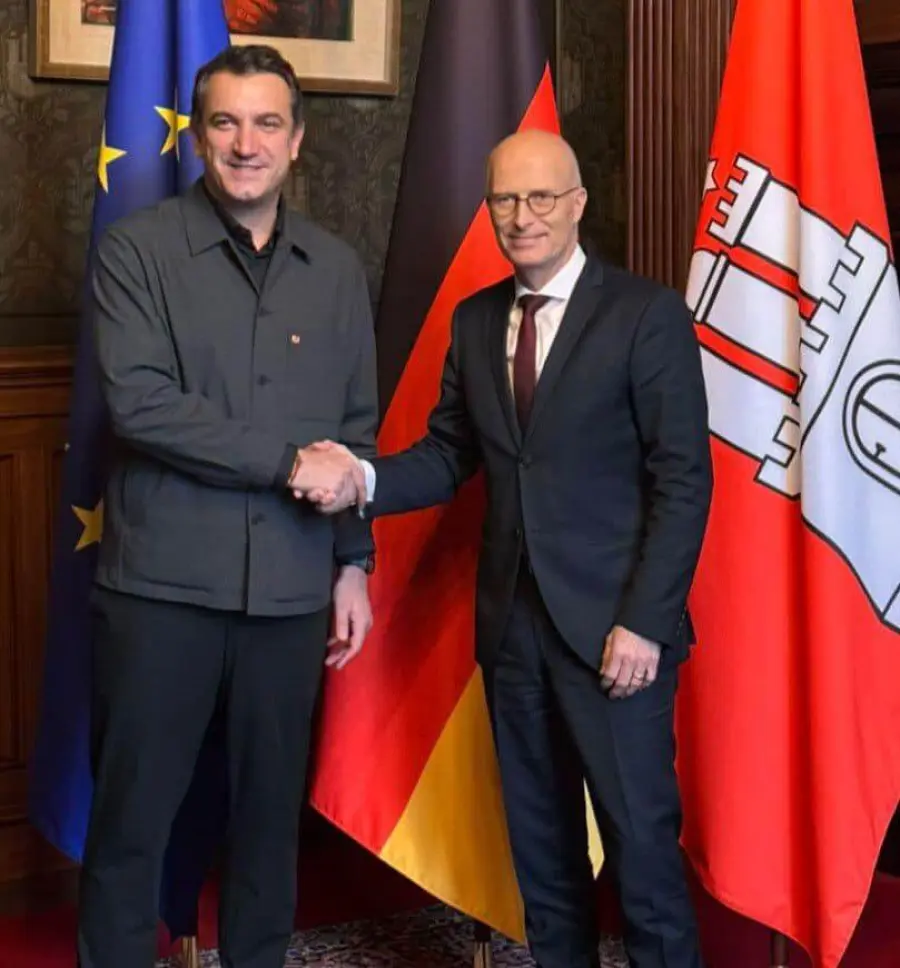 Veliaj në Hamburg , takim me kryebashkiakun Peter Tschentscher