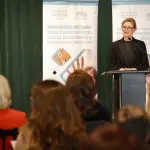 Nancy Vanhorn në Konferencën e Nivelit të Lartë 