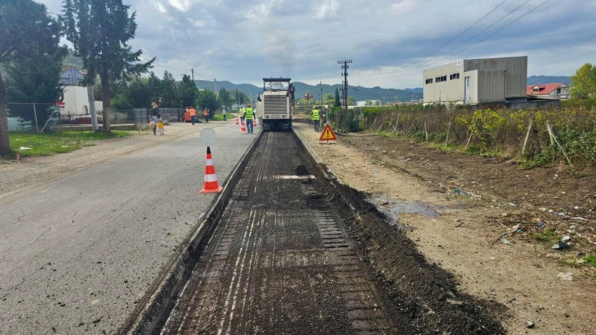 Rama njofton fillimin e rikonstruksionit të Rrugës Kombinat - Ndroq - Plepa: Një aks i rëndësishëm për turizmin dhe zhvillimin lokal