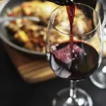 Vera: Degustimi dhe përfitimet e pijes që shoqëron ndërrimin e viteve