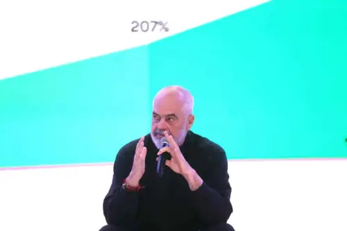 Shqipëria digjitale, përkrah të rinjve inovatorë që kanë përfunduar me sukses kursin e programimit në teknologji dhe inovacion