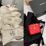 Veshje dhe 30 mijë euro të padeklaruara, arrestohen në Rinas dy persona