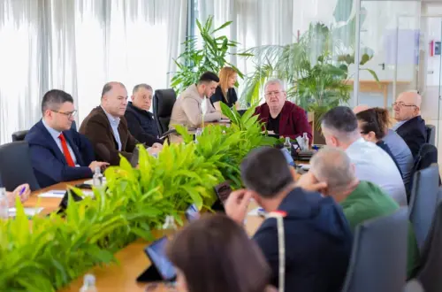 Komiteti Ekzekutiv i FSHF-së miraton masat për nxitjen e futbollit të vajzave dhe përcakton datat e nisjes së kampionateve