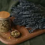 Lulja e lavandos: Përdorimet e saj në jetën e përditshme