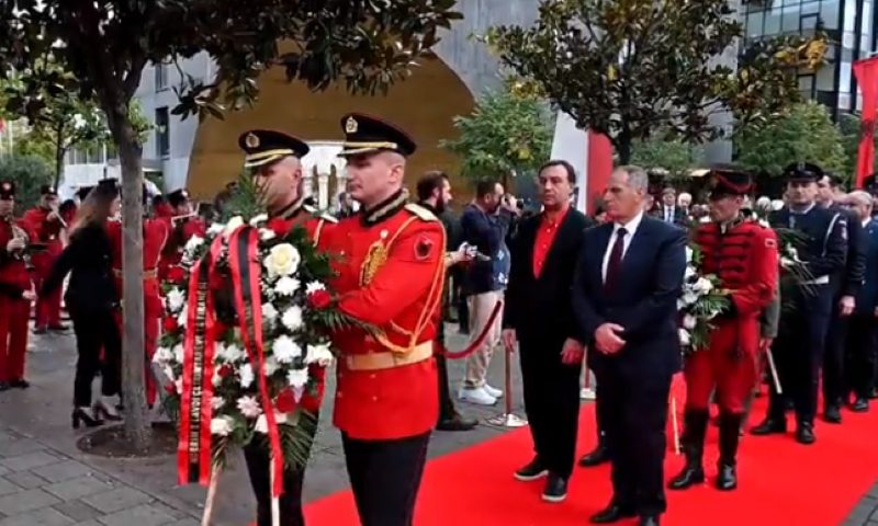 Dita e çlirimit të Tiranës: Nderohen veteranët e luftës për kontributin e tyre në mbrojtjen e atdheut