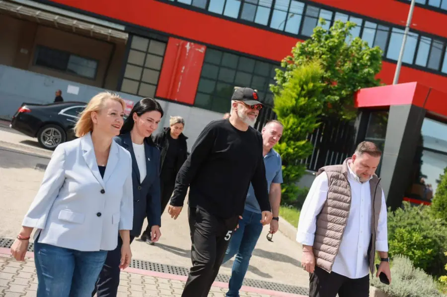 Denaj: Shtojmë vlerën dhe lehtësojmë eksportin e vajit të ullirit “Made in Berat” në tregjet ndërkombëtare