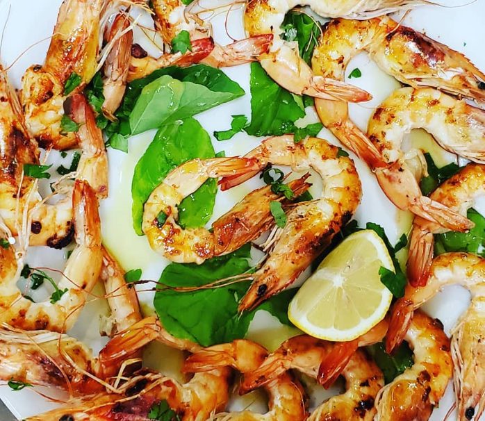 Eksplorimi i Thesareve Kulinare të Koli Fish në Tiranë, Shqipëri