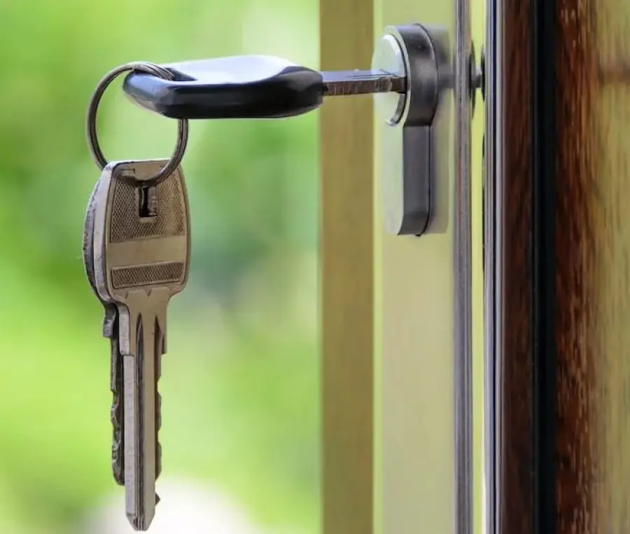 Rritja e çmimeve të banesave: Pse ndodh dhe impakti në shoqërinë shqiptare