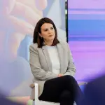 Koçiu prezanton nismat e reja sociale: Mbështetje për nënat me shumë fëmijë, zgjerim i shërbimeve dhe nxitje e punësimit të grave